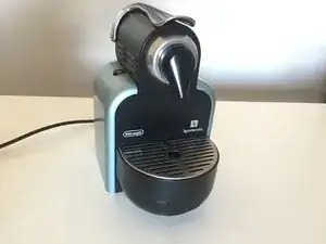 Gasket capsule housing